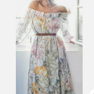 H&M floral dress. Size XS